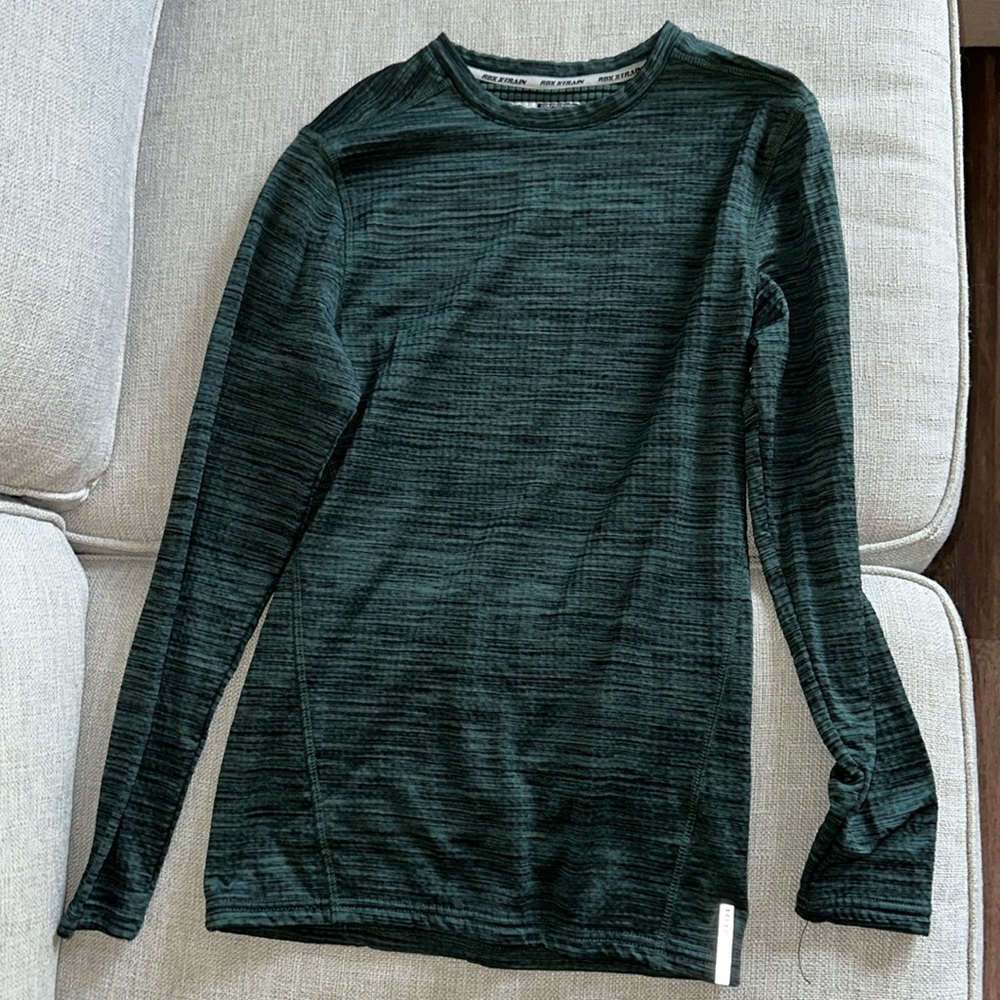 Men’s Small Long Sleeve Shirt